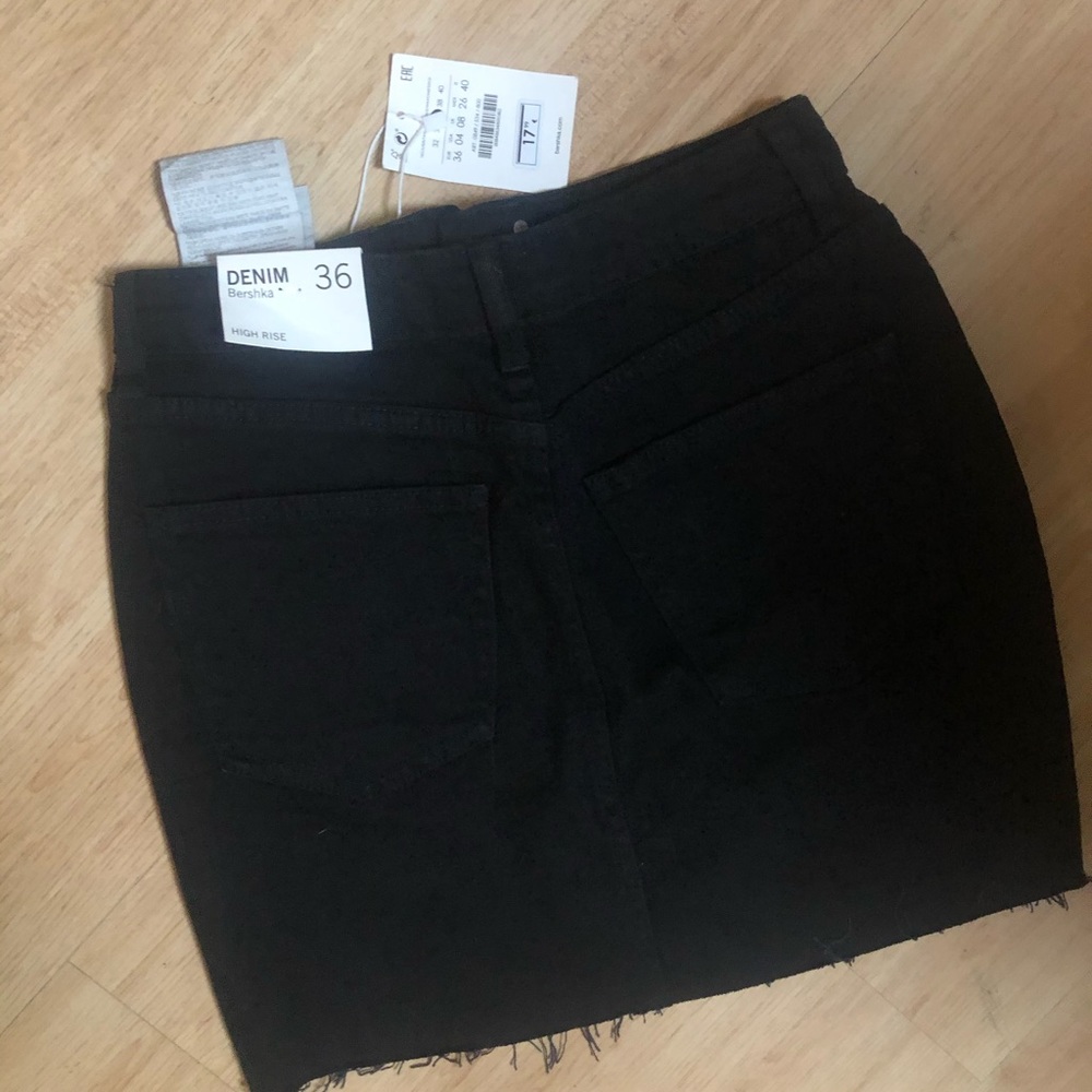 Black denim skirt bershka